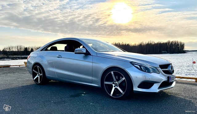 Mercedes-Benz E