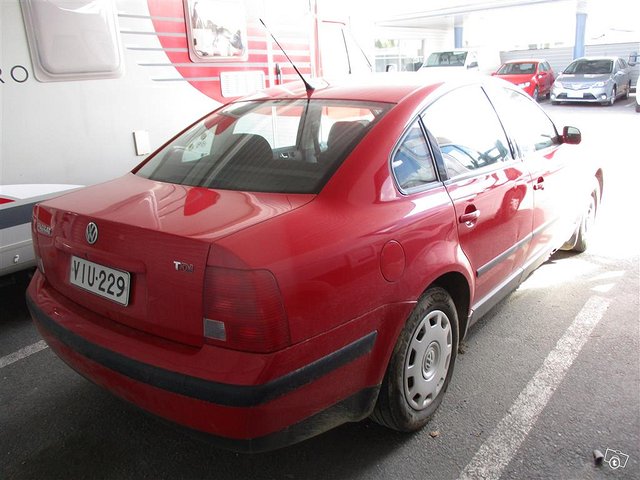 Volkswagen Passat 4
