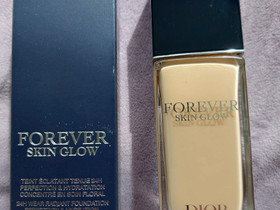 Dior Forever Skin Glow -meikkivoide, Kauneudenhoito ja kosmetiikka, Terveys ja hyvinvointi, Espoo, Tori.fi