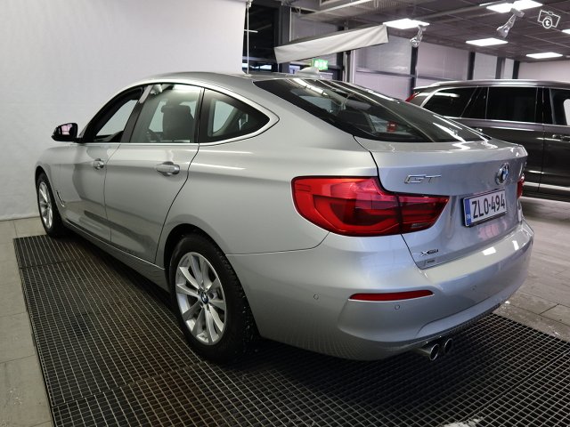 BMW 3-SARJA 7