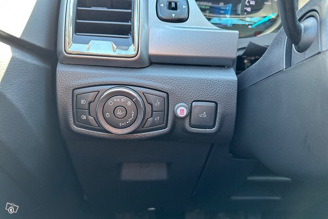 Ford RANGER 17