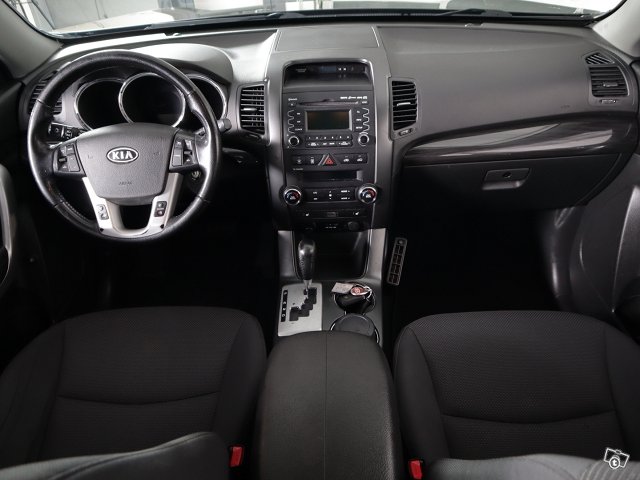 Kia SORENTO 10