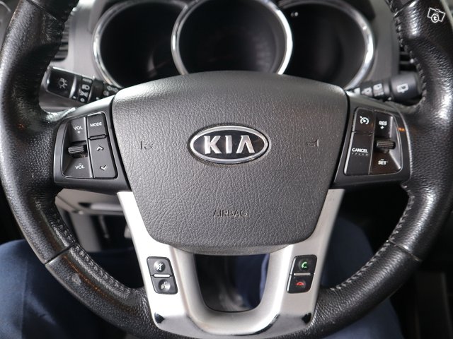 Kia SORENTO 13