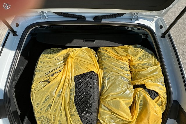 Skoda OCTAVIA 23
