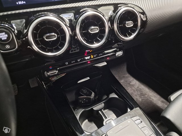 Mercedes-Benz A 13