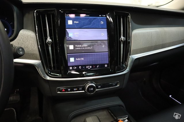 Volvo V90 CROSS COUNTRY 16
