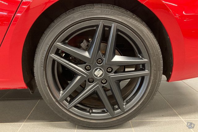 SEAT LEON ST 24