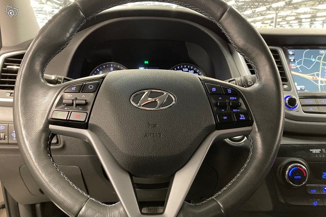 Hyundai TUCSON 14