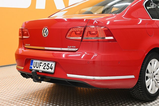Volkswagen Passat 9