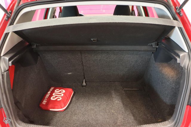 Volkswagen Golf 19