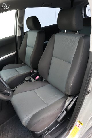 Toyota Corolla 12
