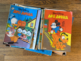 Aku ankkoja laatikollinen, Sarjakuvat, Kirjat ja lehdet, Akaa, Tori.fi Aku ankkoja laatikollinen, Sarjakuvat, Kirjat ja lehdet, Akaa, Tori.fi