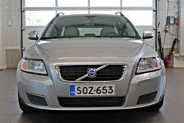 Volvo V50 4