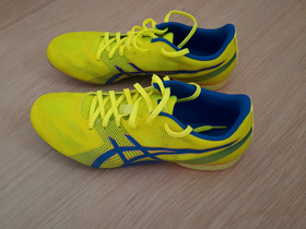 Asics piikkarit 42,5, Pallopelit, Urheilu ja ulkoilu, Lahti, Tori.fi Asics piikkarit 42,5, Pallopelit, Urheilu ja ulkoilu, Lahti, Tori.fi