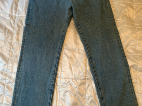 Burberry X supreme jeans, Vaatteet ja kengät, Espoo, Tori.fi