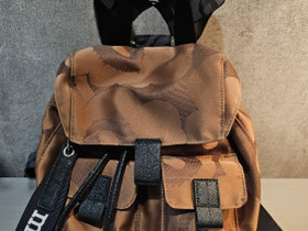 Marimekko Everything Backpack S unikko ruskea, Laukut ja hatut, Asusteet ja kellot, Tampere, Tori.fi Marimekko Everything Backpack S unikko ruskea, Laukut ja hatut, Asusteet ja kellot, Tampere, Tori.fi
