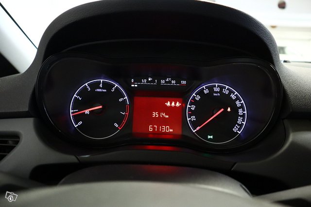 Opel Corsa 12