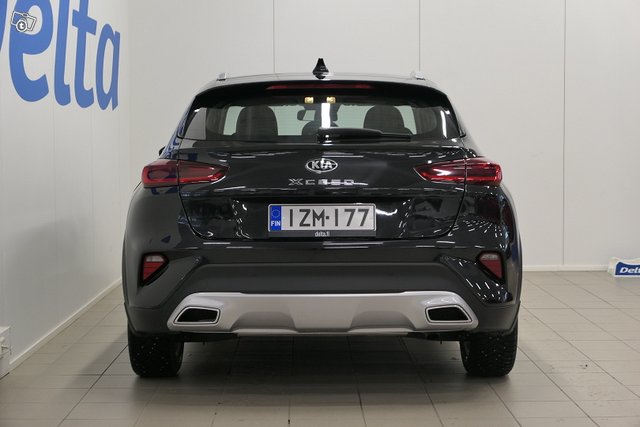Kia XCeed 9