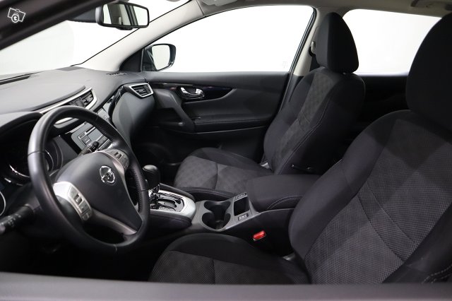 Nissan Qashqai 8