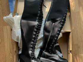 Dr Marters Agyness Deyn AGGY thigh high boots, Vaatteet ja kengät, Helsinki, Tori.fi Dr Marters Agyness Deyn AGGY thigh high boots, Vaatteet ja kengät, Helsinki, Tori.fi