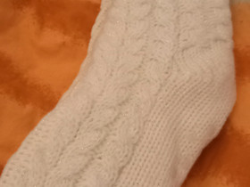 Valkoiset uudet sukat, koko 36-40, Vaatteet ja kengät, Vantaa, Tori.fi Valkoiset uudet sukat, koko 36-40, Vaatteet ja kengät, Vantaa, Tori.fi