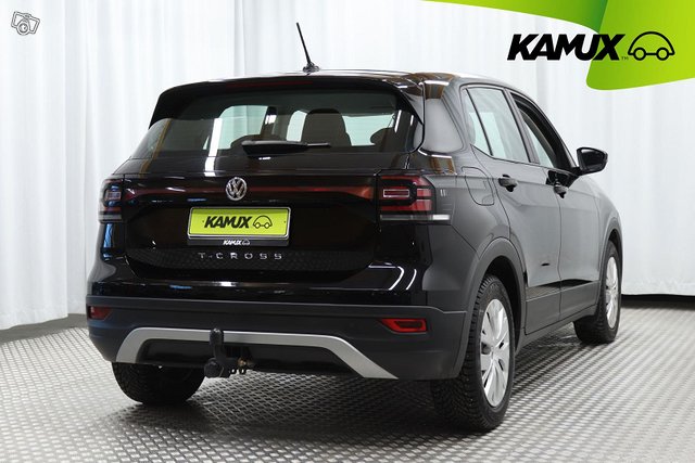 Volkswagen T-Cross 4
