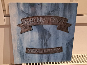 Bon Jovi vinyylilevy, Musiikki CD, DVD ja äänitteet, Musiikki ja soittimet, Vantaa, Tori.fi
