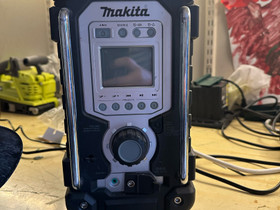 Makita työmaaradio BMR103, Audio ja musiikkilaitteet, Viihde-elektroniikka, Kouvola, Tori.fi Makita työmaaradio BMR103, Audio ja musiikkilaitteet, Viihde-elektroniikka, Kouvola, Tori.fi