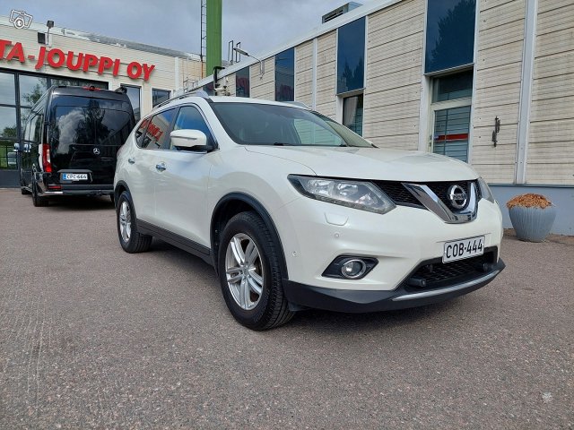Nissan X-Trail, kuva 1