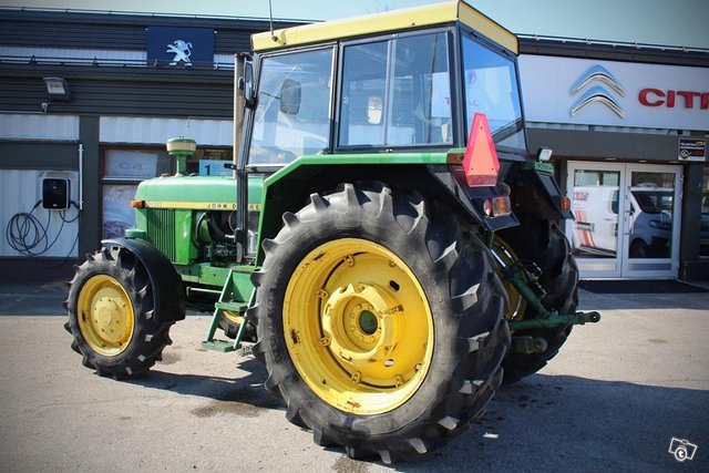 John Deere 3130 3