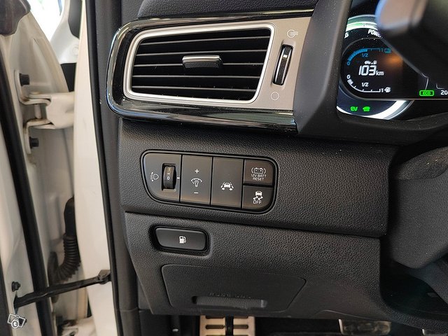 KIA Niro 13