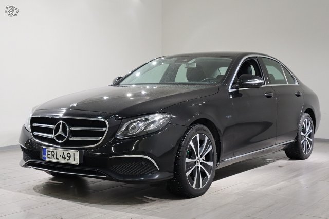 Mercedes-Benz E