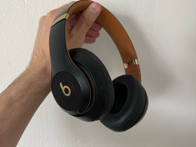 Beats studio 3 kuulokkeet, Audio ja musiikkilaitteet, Viihde-elektroniikka, Jyväskylä, Tori.fi Beats studio 3 kuulokkeet, Audio ja musiikkilaitteet, Viihde-elektroniikka, Jyväskylä, Tori.fi