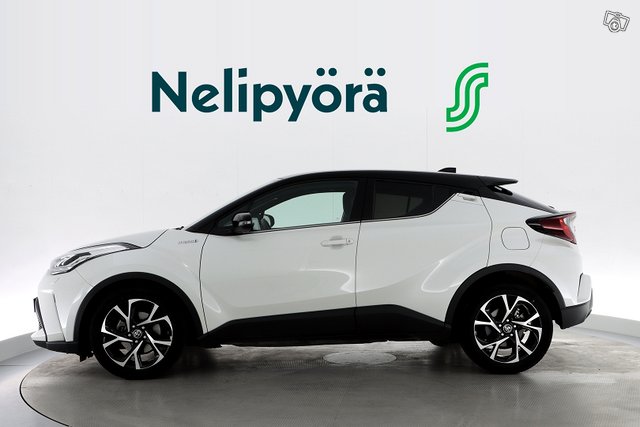 Toyota C-HR 8