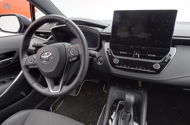 Toyota Corolla 8