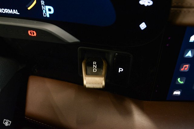 Porsche Taycan 19