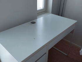Koulupöytä, Oppikirjat, Kirjat ja lehdet, Joensuu, Tori.fi Koulupöytä, Oppikirjat, Kirjat ja lehdet, Joensuu, Tori.fi