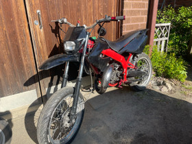 Derbi senda osissa, Mopojen varaosat ja tarvikkeet, Mototarvikkeet ja varaosat, Joensuu, Tori.fi Derbi senda osissa, Mopojen varaosat ja tarvikkeet, Mototarvikkeet ja varaosat, Joensuu, Tori.fi