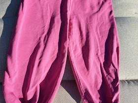 Me& I oloasuhousut 98/104cm, Lastenvaatteet ja kengät, Tampere, Tori.fi Me& I oloasuhousut 98/104cm, Lastenvaatteet ja kengät, Tampere, Tori.fi