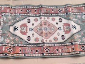 Matto 133x66cm, Matot ja tekstiilit, Sisustus ja huonekalut, Pori, Tori.fi Matto 133x66cm, Matot ja tekstiilit, Sisustus ja huonekalut, Pori, Tori.fi