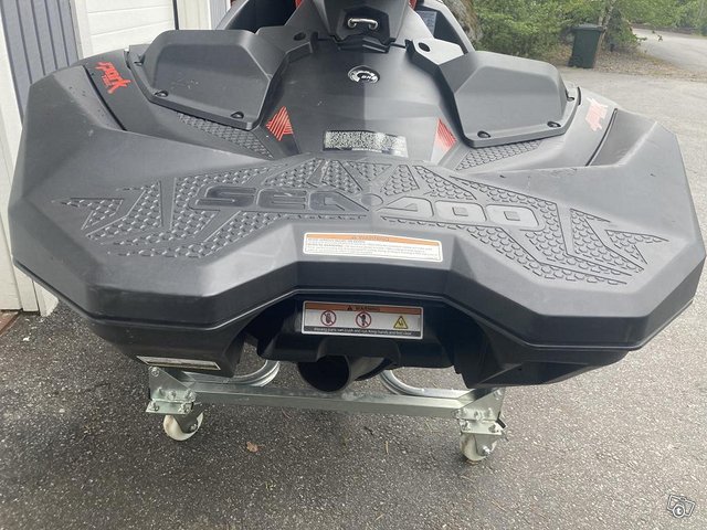 Sea-Doo Spark Trixx 3-Up 17h Alv., kuva 1