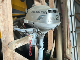 Honda 2hp 2006, Perämoottorit, Venetarvikkeet ja veneily, Lapinlahti, Tori.fi Honda 2hp 2006, Perämoottorit, Venetarvikkeet ja veneily, Lapinlahti, Tori.fi