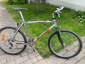 Peugeot maastopyörä, Maastopyörät, Polkupyörät ja pyöräily, Espoo, Tori.fi Peugeot maastopyörä, Maastopyörät, Polkupyörät ja pyöräily, Espoo, Tori.fi