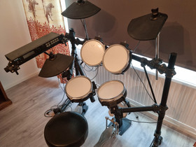 Alesis DM5 sähkörumpusetti, Rummut, Musiikki ja soittimet, Haapajärvi, Tori.fi Alesis DM5 sähkörumpusetti, Rummut, Musiikki ja soittimet, Haapajärvi, Tori.fi