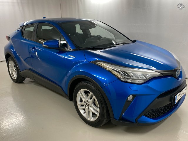 TOYOTA C-HR 7