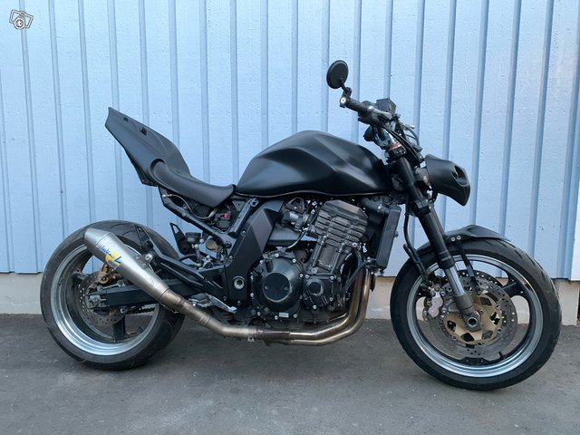 Kawasaki z 1000, kuva 1