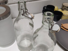 Lasipulloja 2kpl setti, Säilytysastiat ja rasiat, Keittiötarvikkeet ja astiat, Pirkkala, Tori.fi Lasipulloja 2kpl setti, Säilytysastiat ja rasiat, Keittiötarvikkeet ja astiat, Pirkkala, Tori.fi