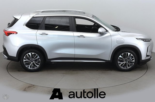 Maxus Euniq 8