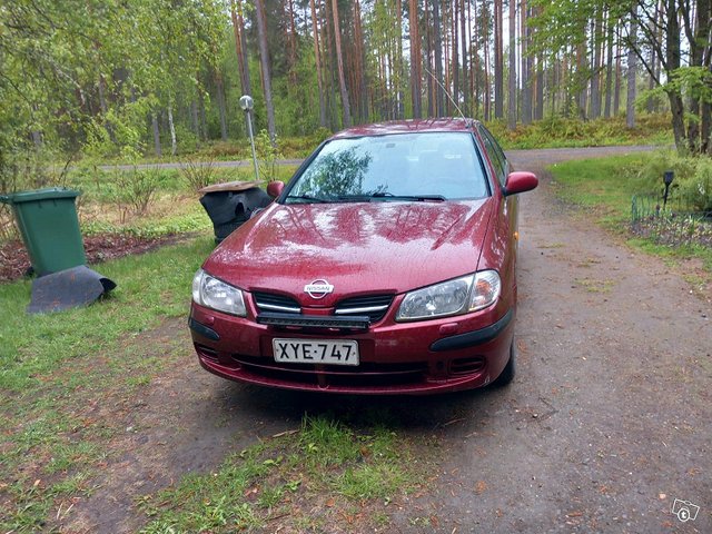 Nissan Almera, kuva 1