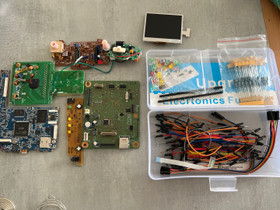 Arduino starter kit + näyttö, Muu tietotekniikka, Tietokoneet ja lisälaitteet, Helsinki, Tori.fi Arduino starter kit + näyttö, Muu tietotekniikka, Tietokoneet ja lisälaitteet, Helsinki, Tori.fi